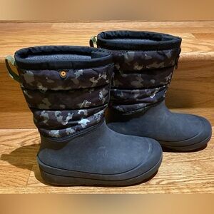 Bogs Snow Shell Zip Cameo Youth 2 Winterboots